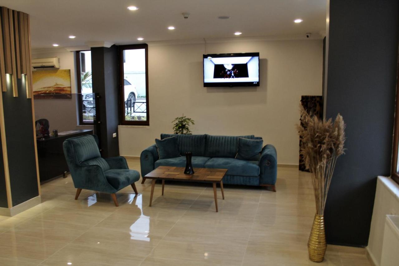 Grand Krone Hotel Cinarcik Екстер'єр фото