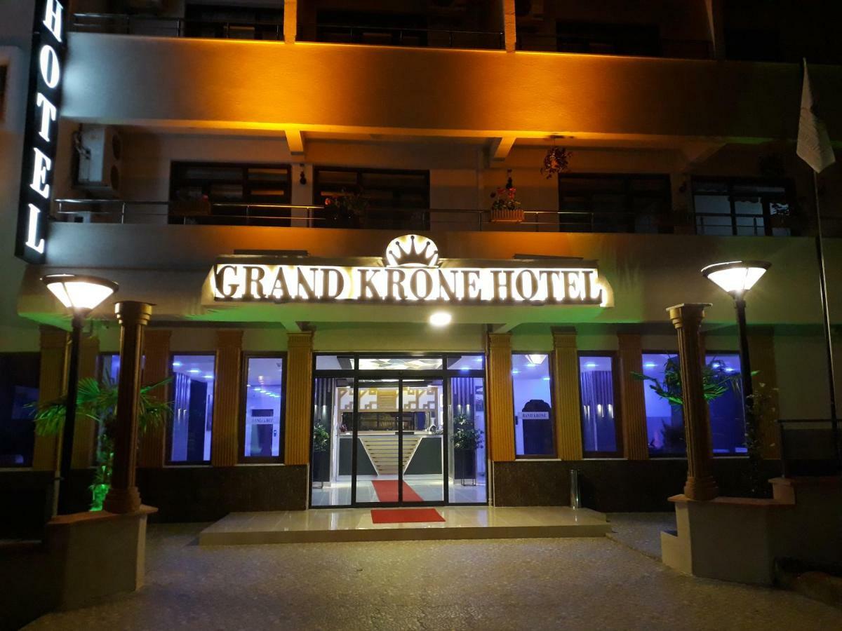 Grand Krone Hotel Cinarcik Екстер'єр фото